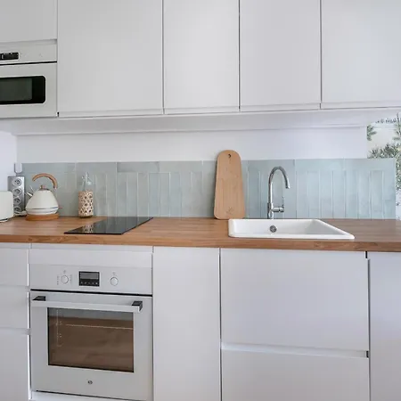 A 220m De La Plage, Avec Terrasse Pour 3 * La Baule